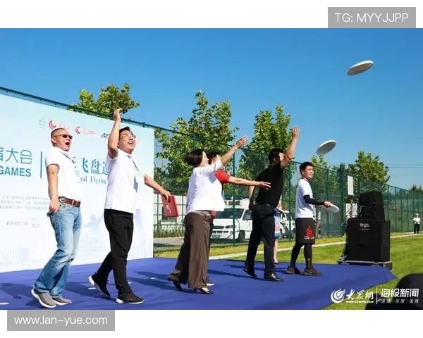 南京飞盘队与武汉飞盘队赛后复盘分析及比赛经验总结