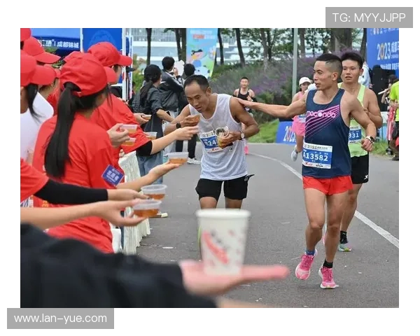 城市马拉松积分赛成都攀岩队以76分稳居榜首展现强劲实力