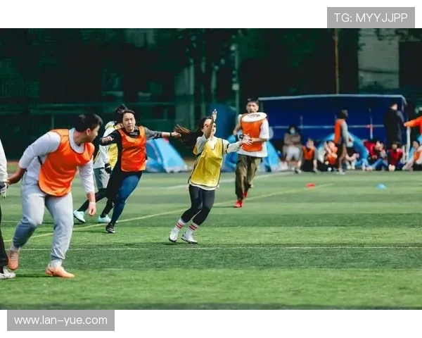 武汉飞盘队技术分析与战术探讨助力团队提升竞技水平