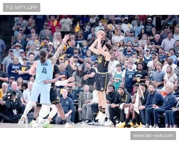 NBA灰熊与勇士对决赛程安排及精彩看点分析