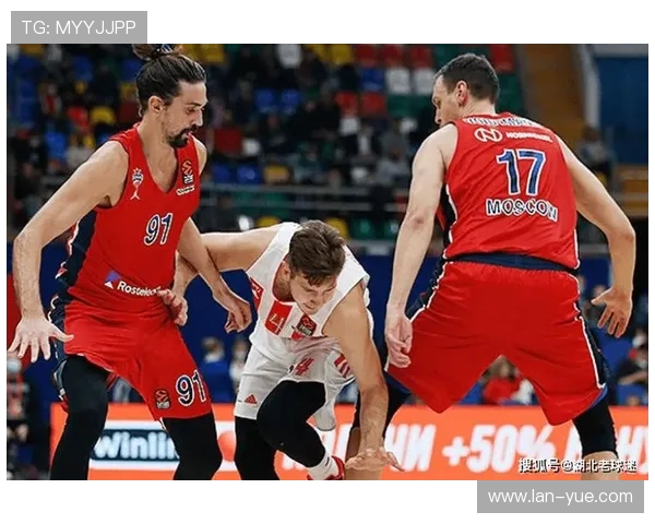 俄罗斯男篮与捷克男篮激战正酣谁能在国际赛场上笑到最后
