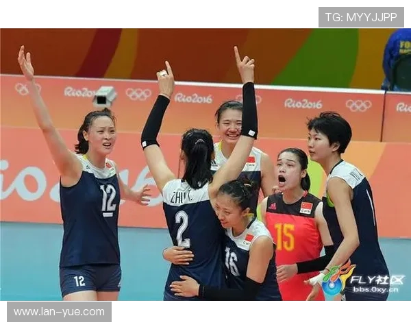 八一女排与江苏女排激战正酣谁能在赛场上笑到最后