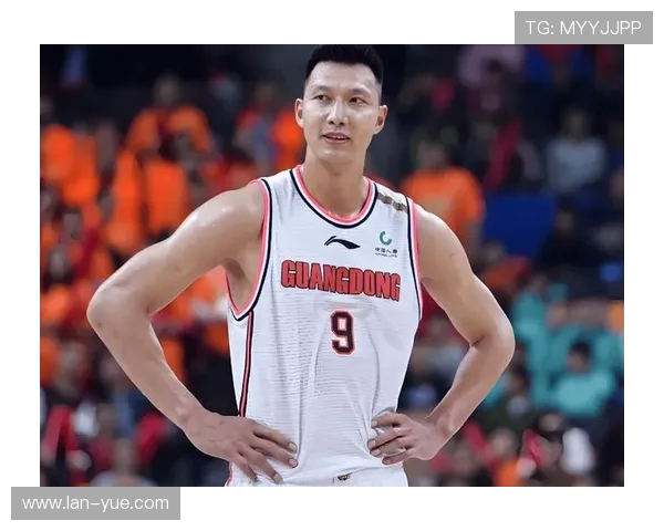 易建联重返赛场展现传奇风采球迷期待他的精彩表现与未来发展 易建联重返赛场展现传奇风采球迷期待他的精彩表现与未来发展